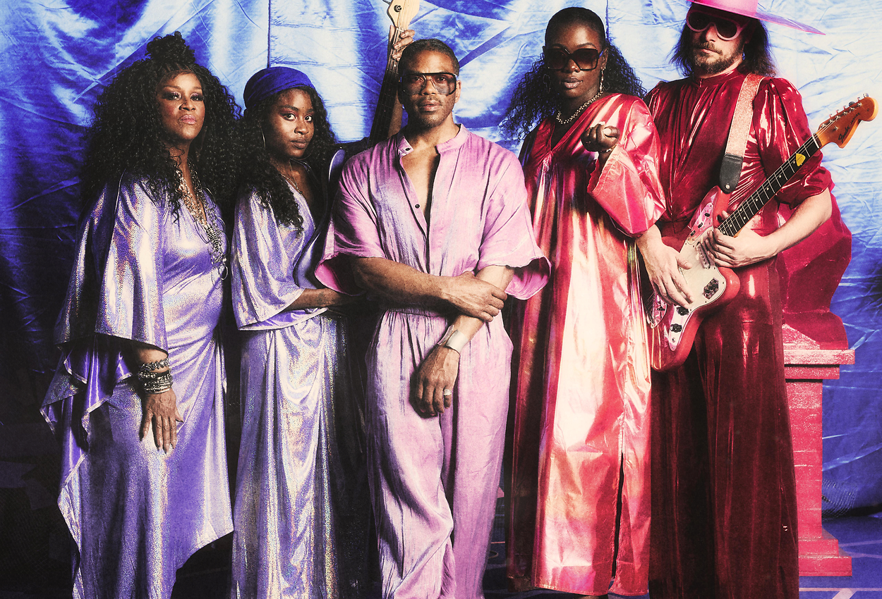 Arp Frique & The Perpetual Singers