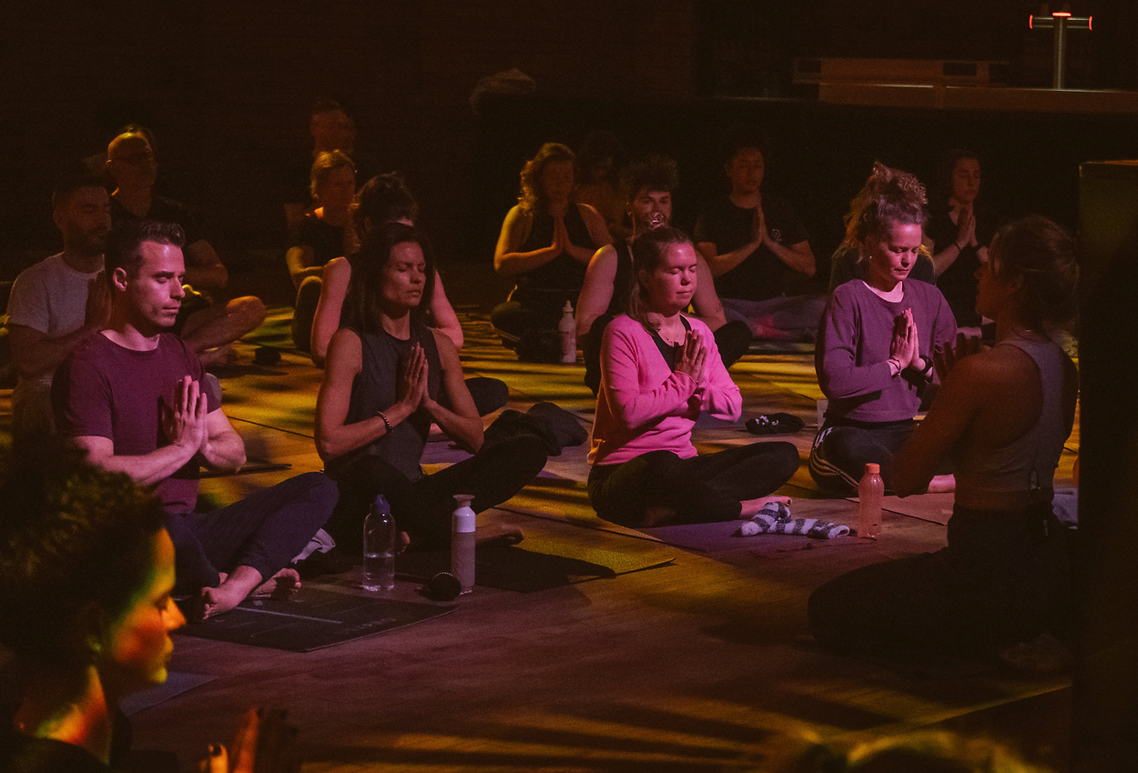 Yoga & Music session w/ Charlotte & Reinhard