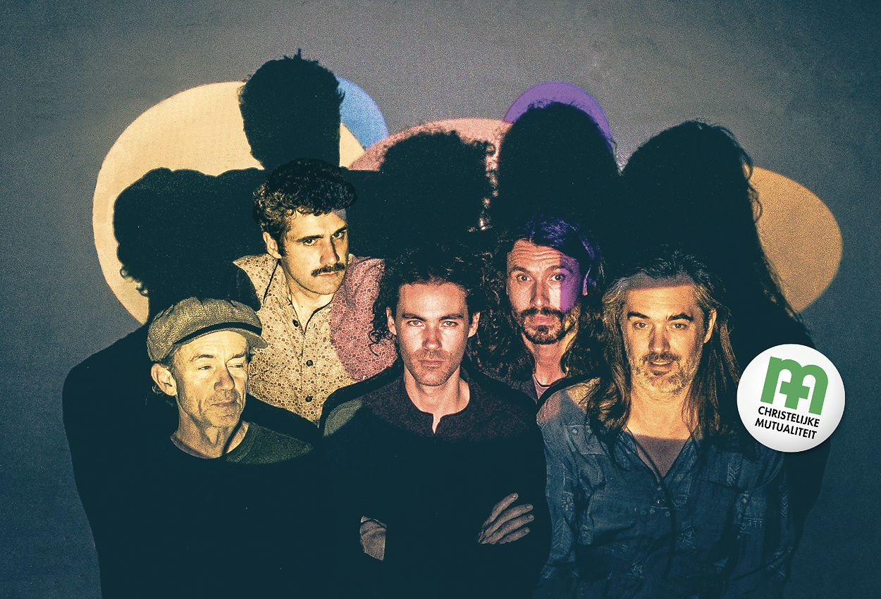 Tiny Town: Black Flower